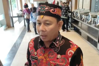 Kepala Ptsp Kalteng Sutoyo