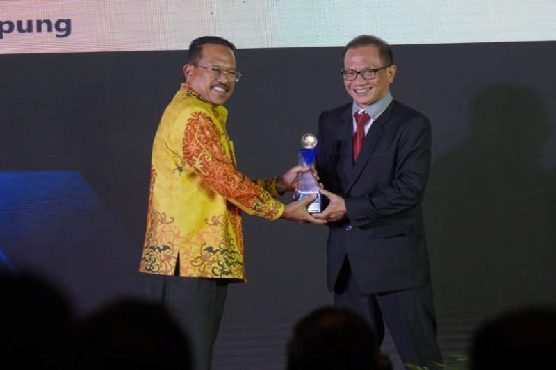 pemprov kalteng raih penghargaan keterbukaan informasi publik kategori pemprov informatif