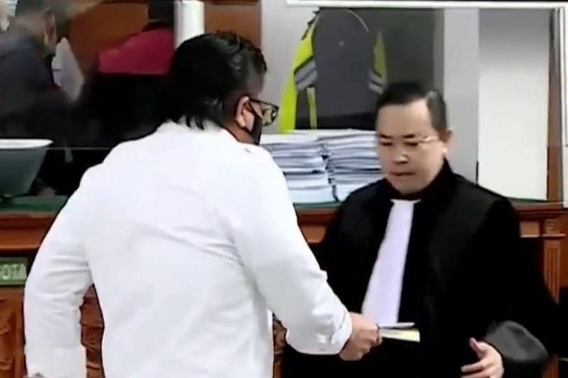 ferdy sambo serahkan buku hitam