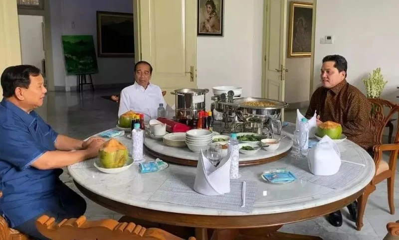 Pertemuan Jokowi Prabowo Dan Erick Thohir