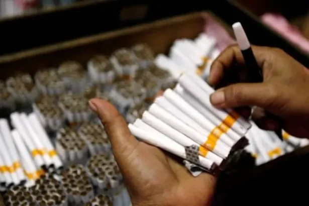 Rokok Kretek