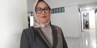 Anggota Dprd Barito Selatan, Enung Irawati