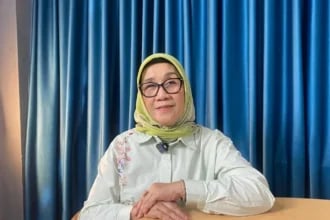 Siti Nafsiah33