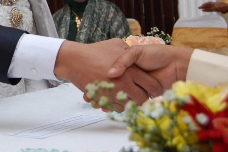 ilustrasi cara menentukan wali nikah