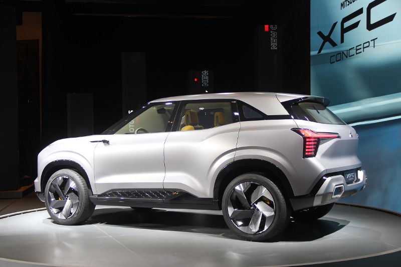 Mobil baru 2023 Mitsubishi XFC