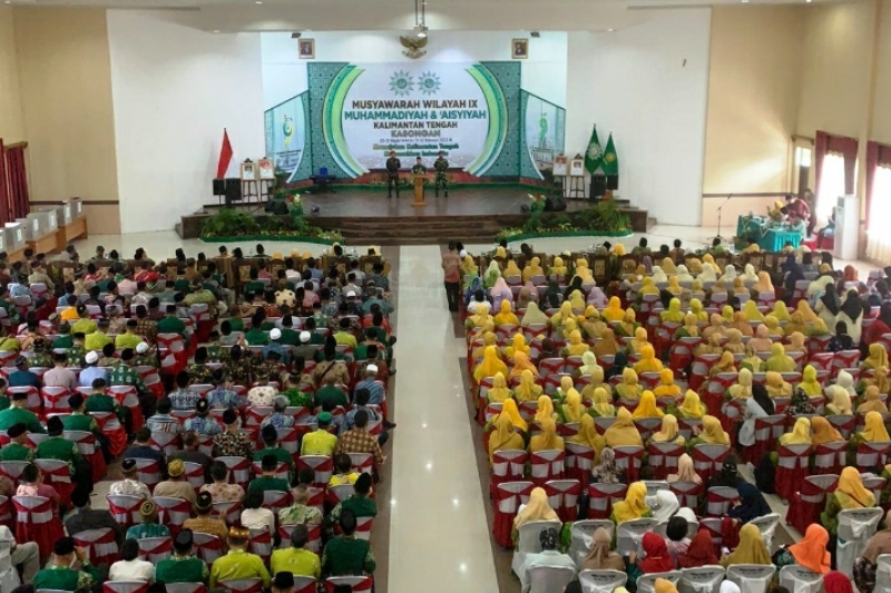 ahmad syar'i terpilih sebagai ketua di muswil muhammadiyah dan aisyiah kalteng