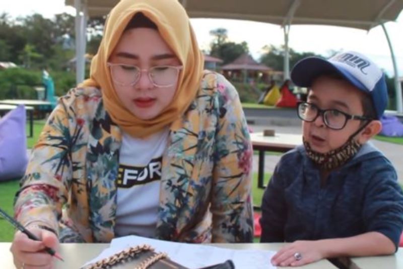 daus mini dan shelvie hana wijaya