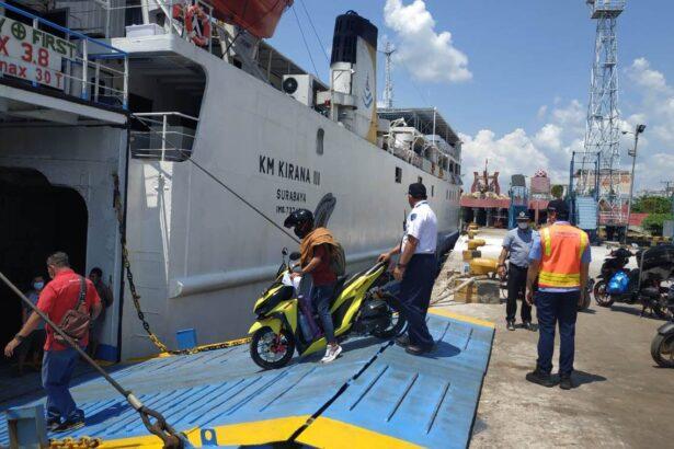 Tarif Kapal Laut Pelabuhan Sampit