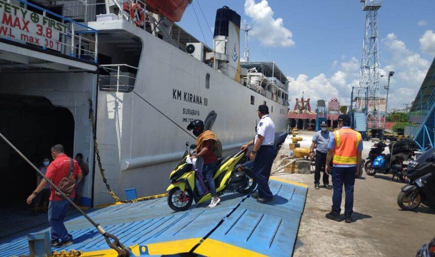 Tarif Kapal Laut Pelabuhan Sampit