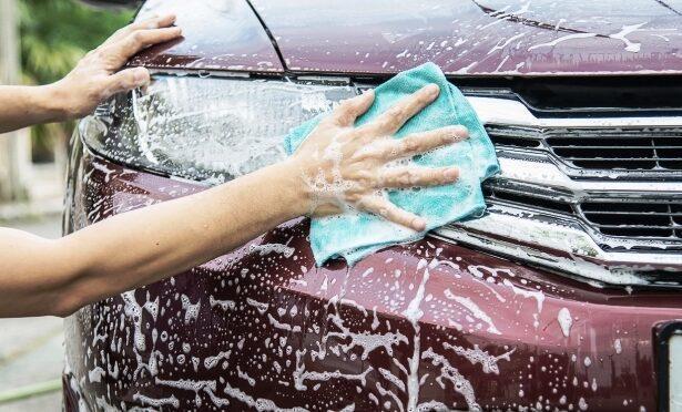 Sabun Dan Shampo Cuci Mobil