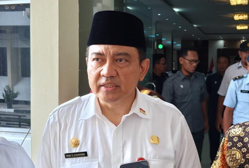 Pj. Bupati Kotawaringin Barat, Budi Santosa