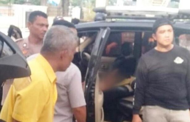 Ayah Anak Tewas Dalam Mobil