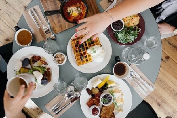 Makanan Pemicu Penuaan Dini