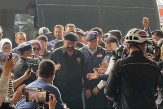 Surya Paloh Dan Anies Baswedan