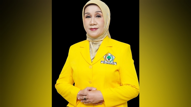 Dra. Hj. Siti Nafsiah