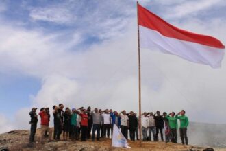 Hukum Hormat Bendera
