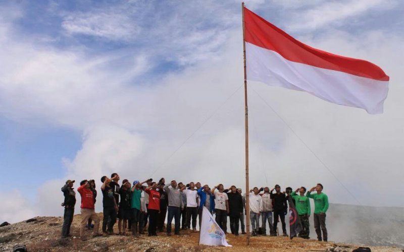 Hukum Hormat Bendera