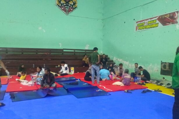 Para Pengungsi Korban Kebakaran Iiyy