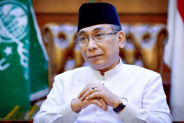 Ketua Umum Pbnu Kh Yahya Cholil Staquf