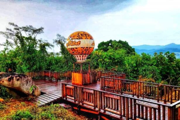 Objek Wisata Lubang Kilat Lamandau