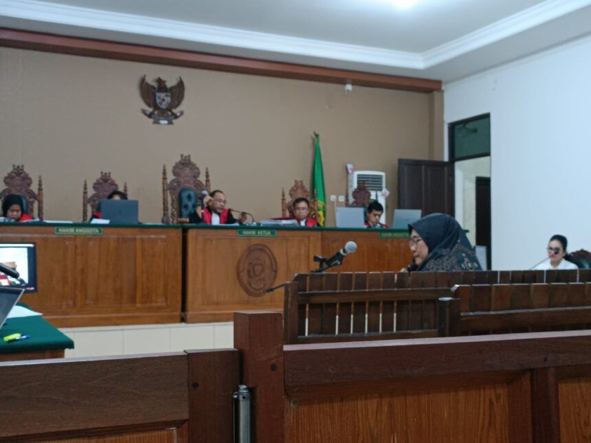 Sidang Tipikor 123