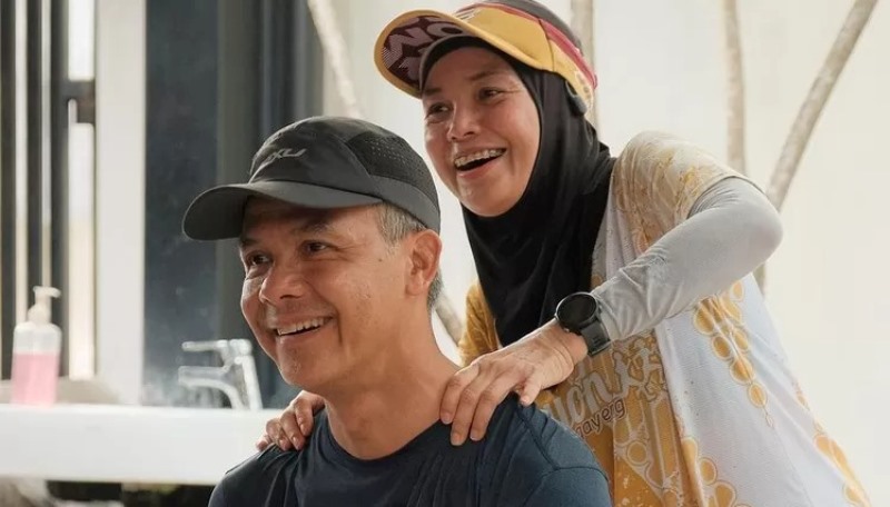 Ganjar Pranowo Dan Siti Atikoh 1