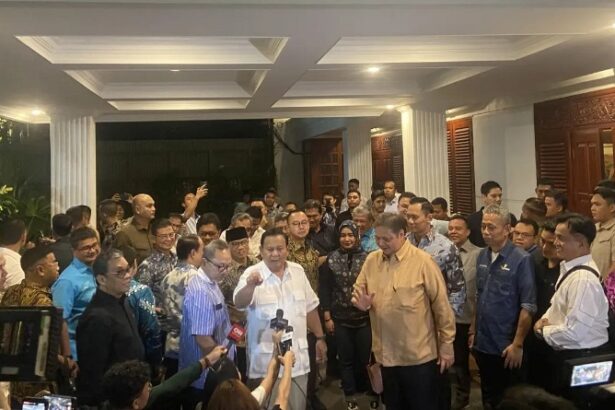 Prabowo Umumkan Gibran Sebagai Cawapres