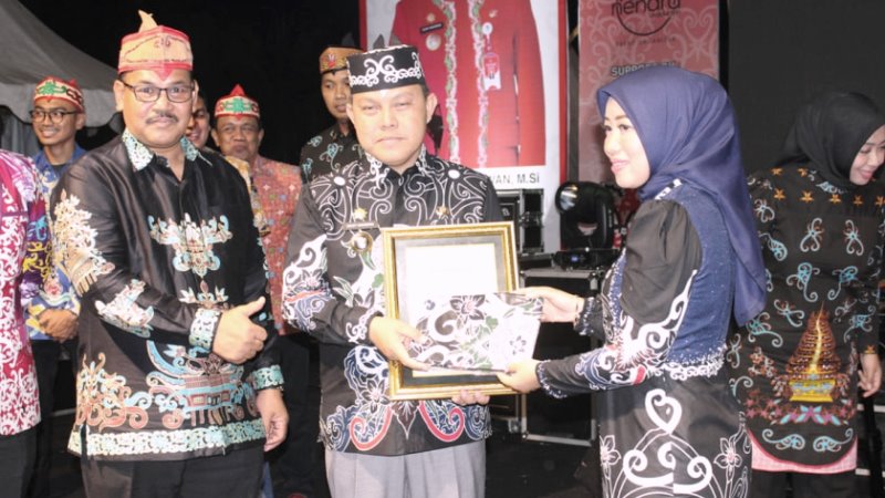 Batik Piring Malawen Khas Barsel
