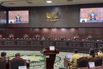 Mk Bolehkan Kepala Daerah Capres Cawapres