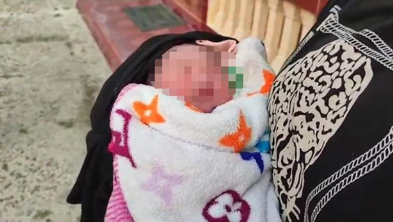 Penemuan Bayi Perempuan Di Palangka Raya