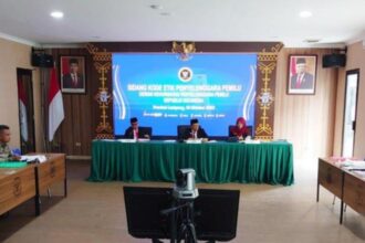 Sidang Dkpp Komisioner Bawaslu Gadaikan Mobil Dinas