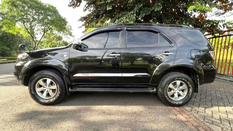 Toyota Fortuner 2008