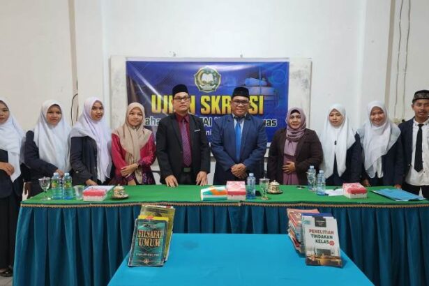 Ujian Skripsi Stai Kapuas