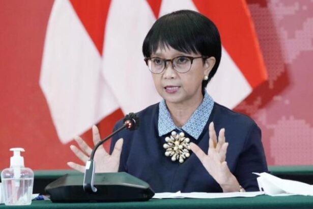 Menteri Luar Negeri Retno Marsudi
