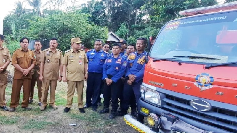 Bantuan Air Bersih Tamparak Layung