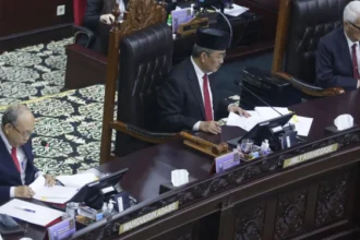 Sidang Mkmk