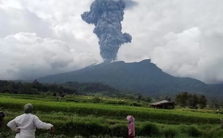 Erupsi Gunung Marapi