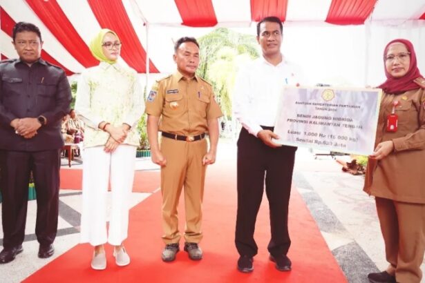 Bantuan Mentan Untuk Pemprov Kalteng
