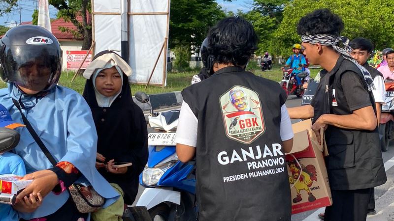 Gbk Bagi Makanan Gratis