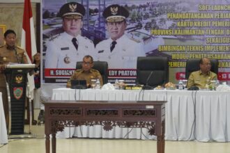 Wagub Kalteng Hadiri Soft Launching Kartu Kredit Pemerintah Daerah.jpg