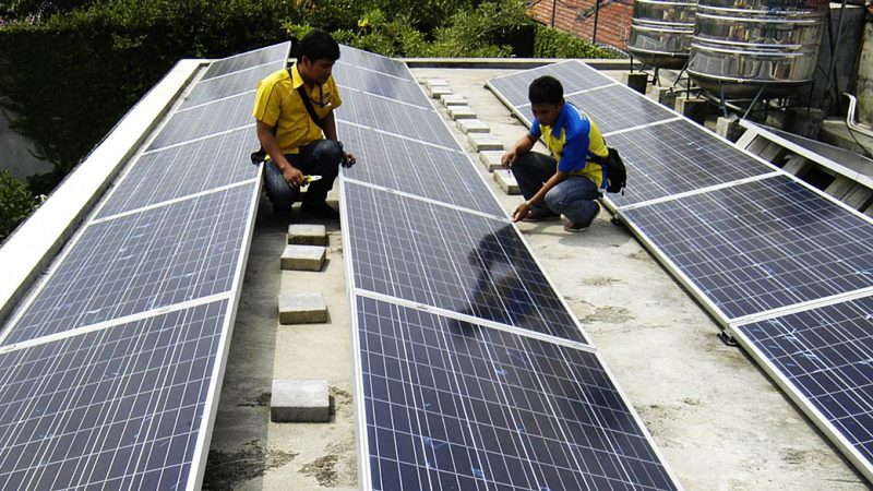 pemasangan PLTS di Rumah Pelanggan Pt Pln