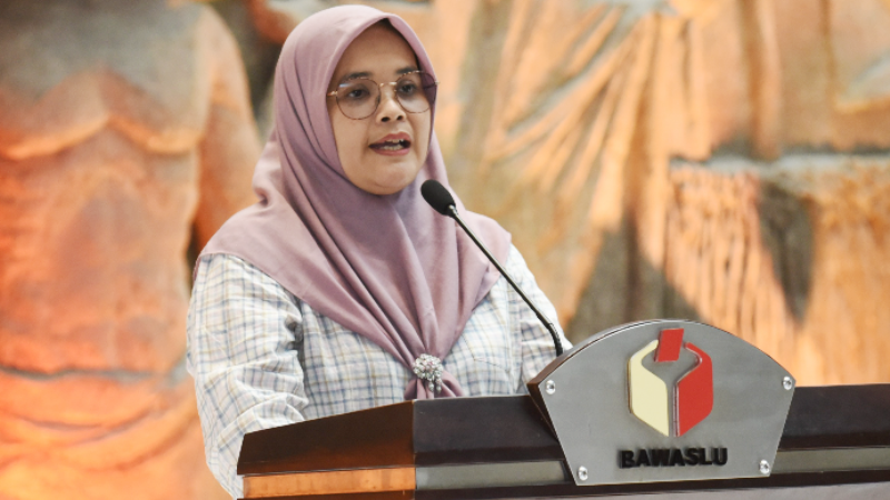 Anggota Bawaslu Ri Lolly Suhenty ribuan laporan pelanggaran pemilu 2024