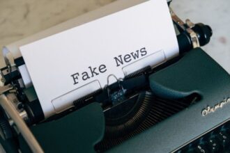 Cara Mengenali dan Membedakan Misinformasi dan Disinformasi di Internet