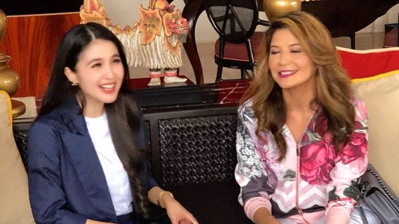 Tamara Bleszynski Dan Sandra Dewi