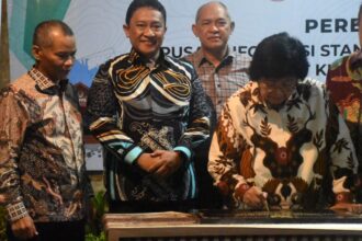 Wagub Dampingi Menteri Lhk Ri Resmikan Pusat Informasi Standar Dan.jpg