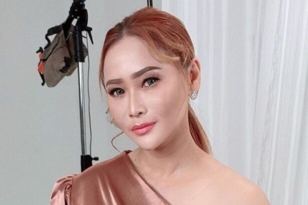 Inul Daratista penyumbatan otak