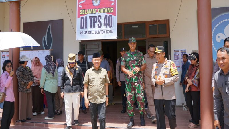 Pantau Pemungutan Suara