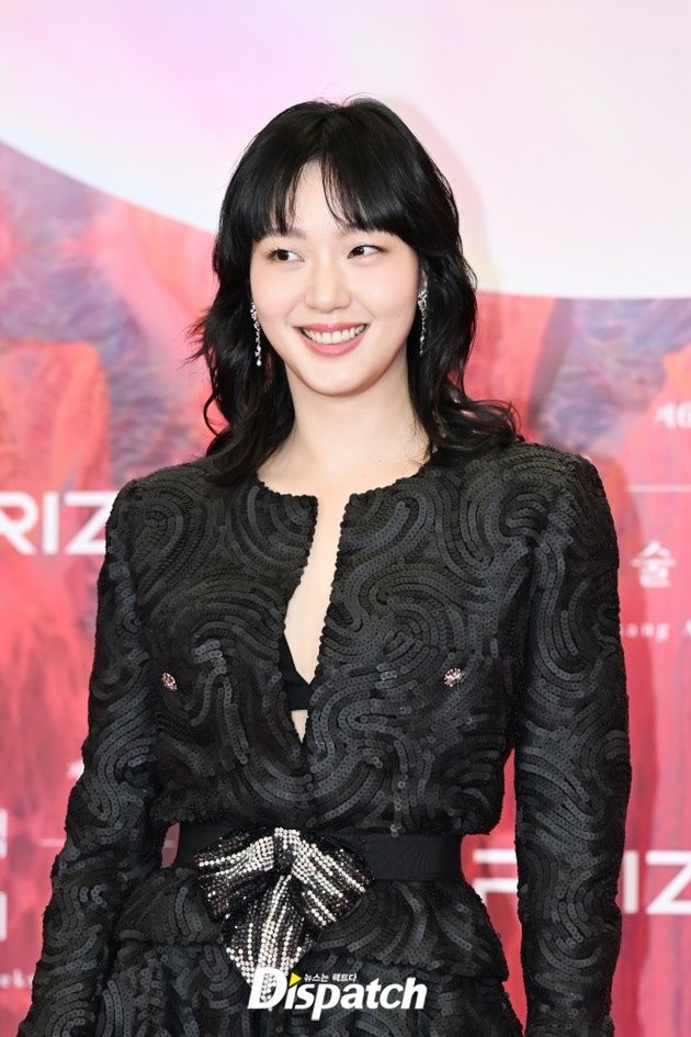 Artis Korea Tercantik Kim Go Eun