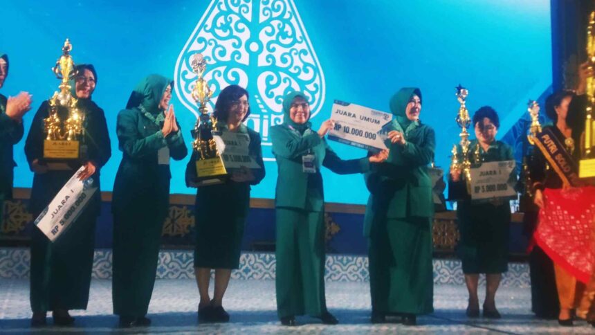 Kalteng Raih Juara Umum Jambore Nasional Kader Pkk 2024.jpeg