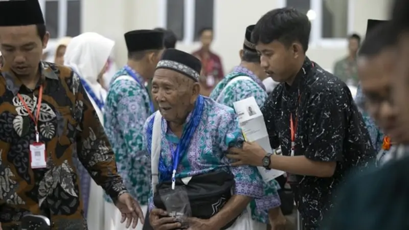 Ilustrasi Jemaah Haji Lansia